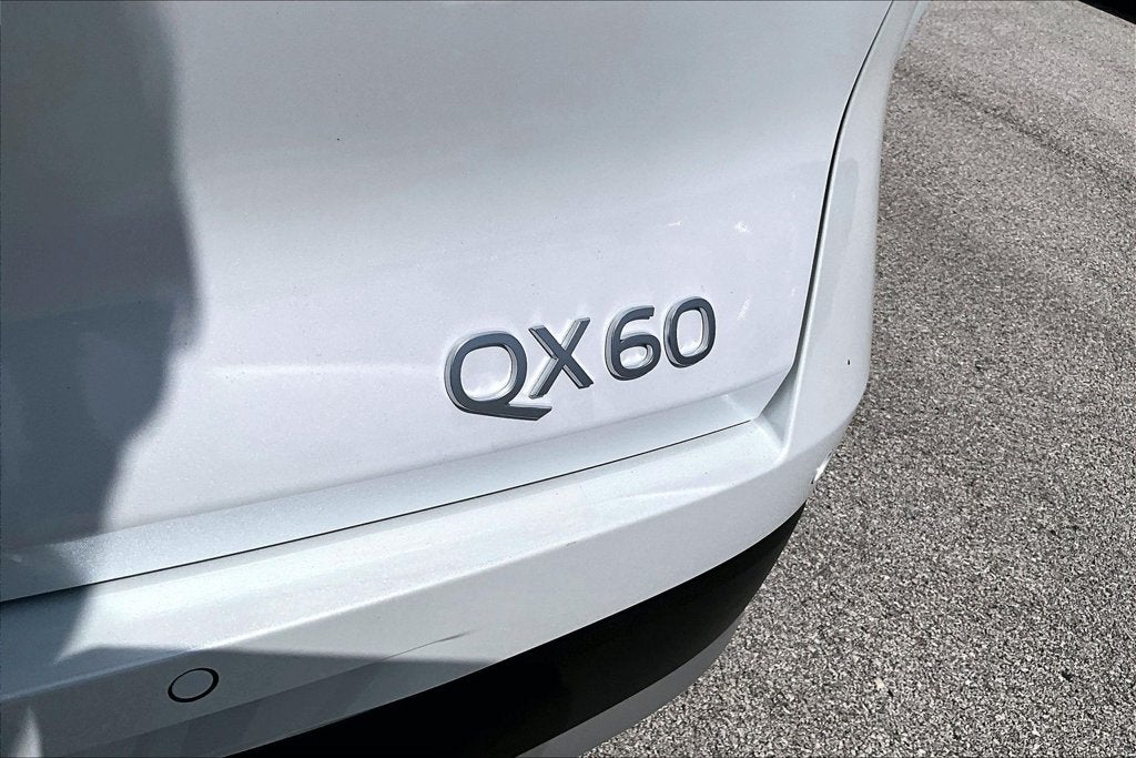 2027 INFINITI QX60 PURE