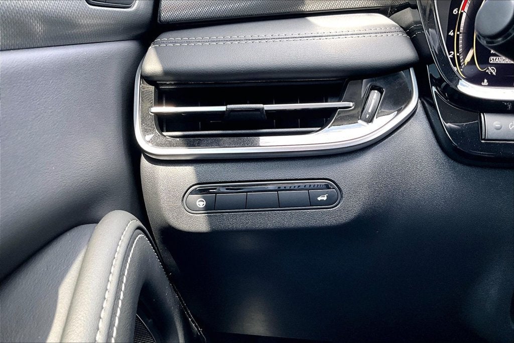 2027 INFINITI QX60 PURE