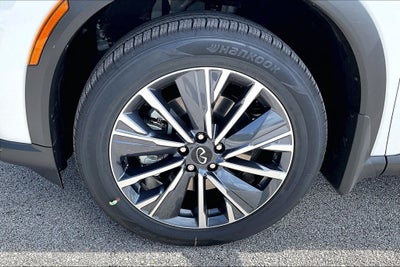 2027 INFINITI QX60 PURE