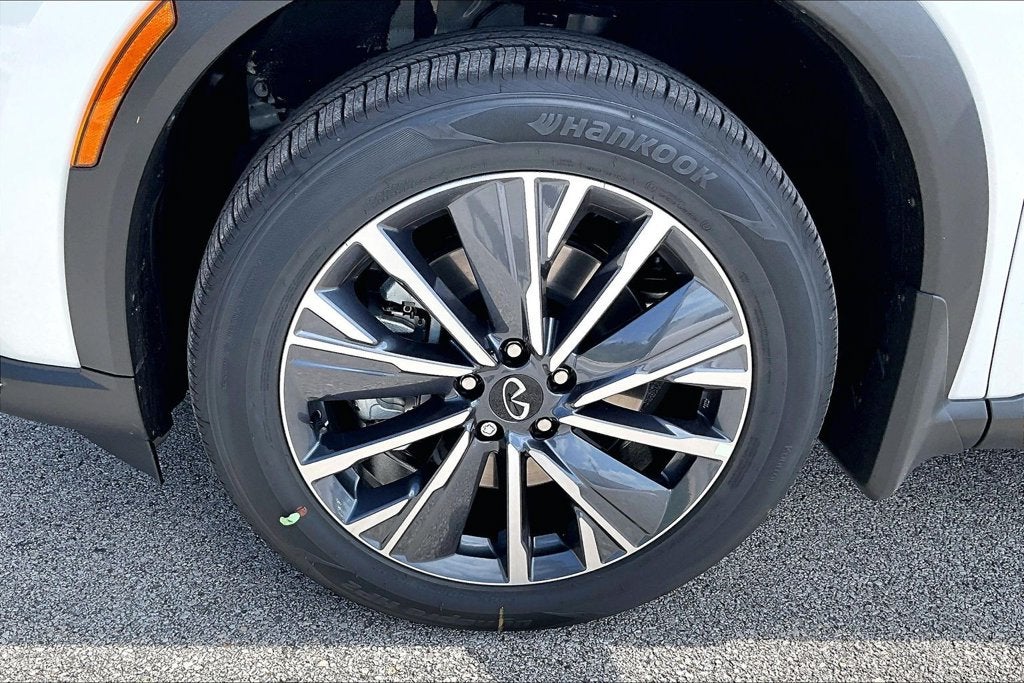 2027 INFINITI QX60 PURE