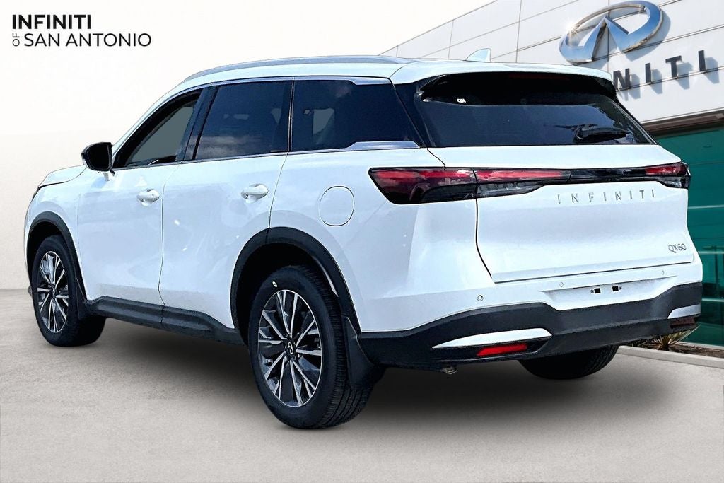 2027 INFINITI QX60 LUXE