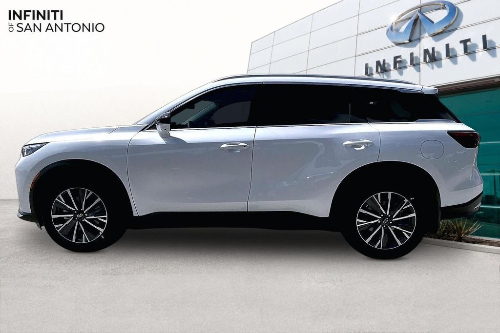 2027 INFINITI QX60 LUXE