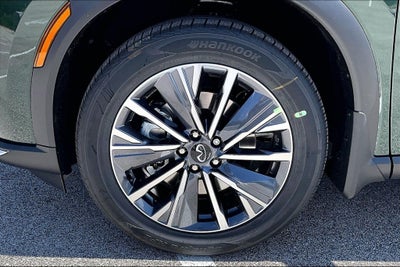 2027 INFINITI QX60 LUXE