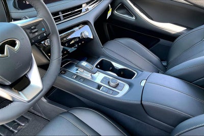 2027 INFINITI QX60 LUXE