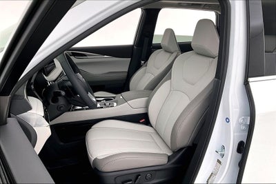 2027 INFINITI QX60 LUXE