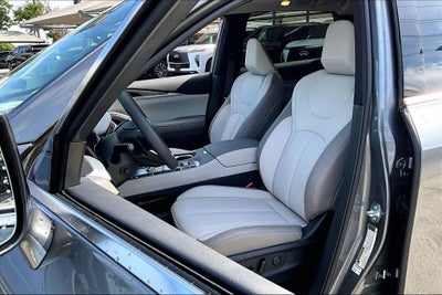 2027 INFINITI QX60 LUXE