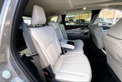 2027 INFINITI QX60 LUXE