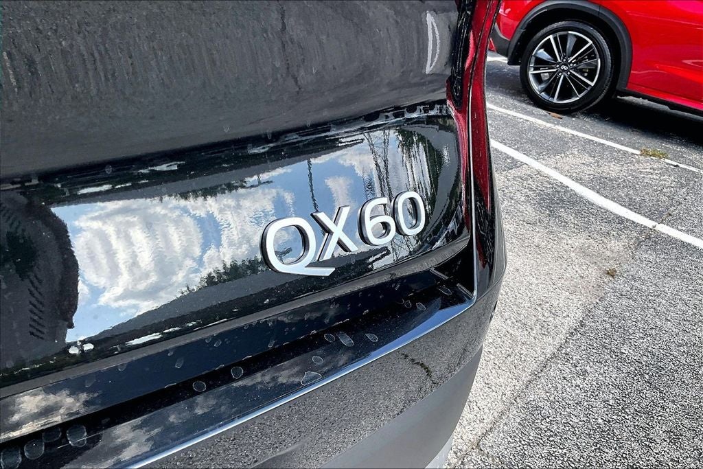 2027 INFINITI QX60 LUXE