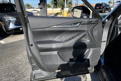 2027 INFINITI QX60 LUXE
