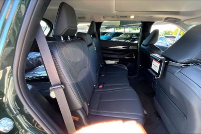 2027 INFINITI QX60 LUXE