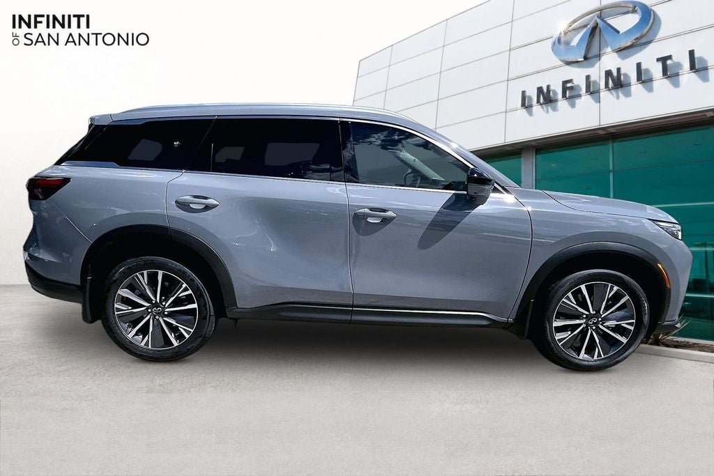 2027 INFINITI QX60 LUXE