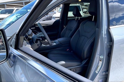 2027 INFINITI QX60 LUXE