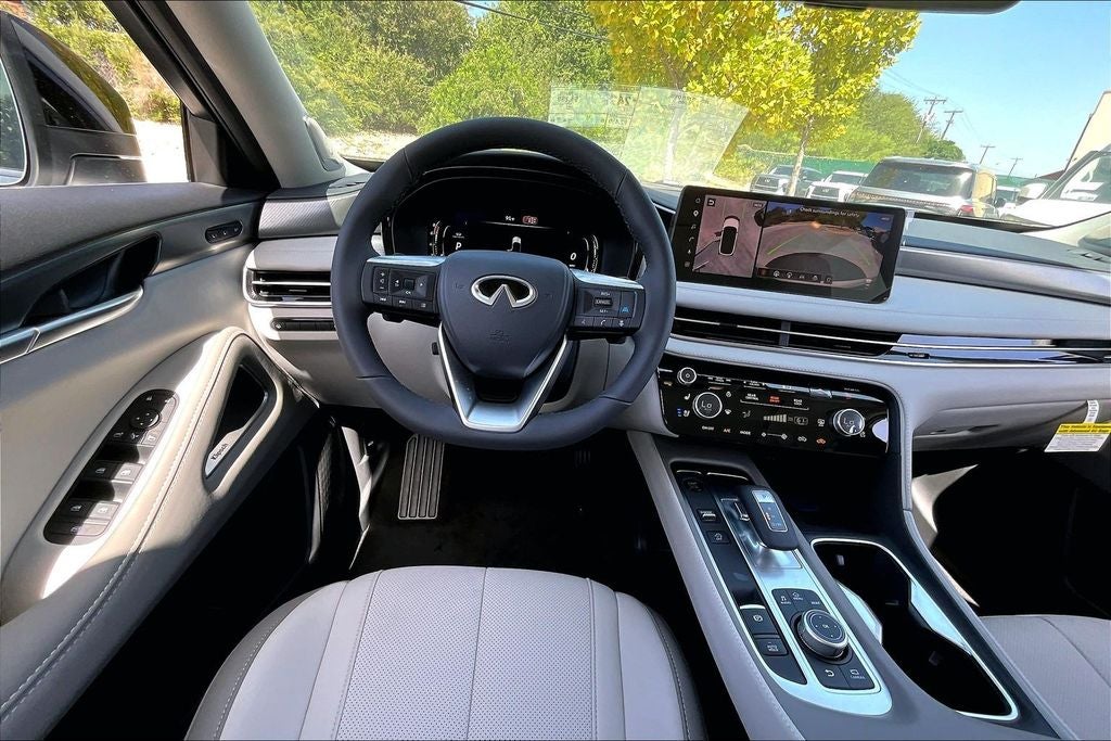2027 INFINITI QX60 LUXE