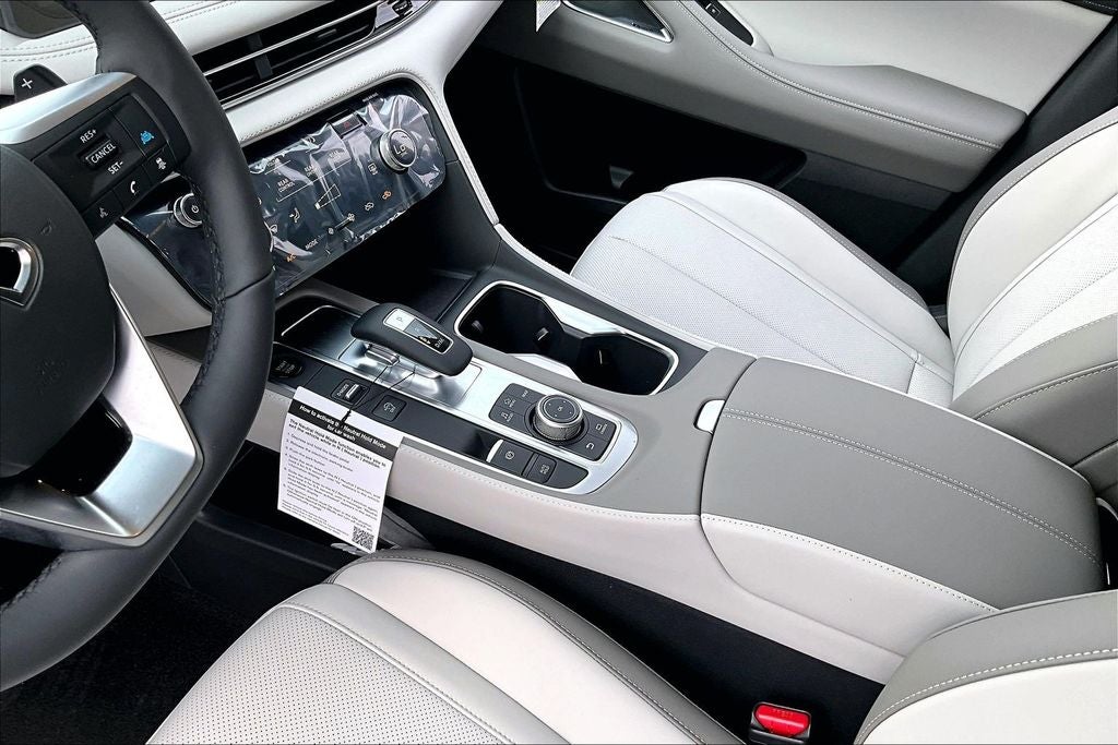 2026 INFINITI QX60 LUXE