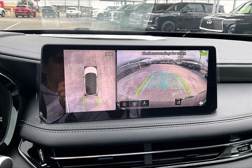 2026 INFINITI QX60 LUXE