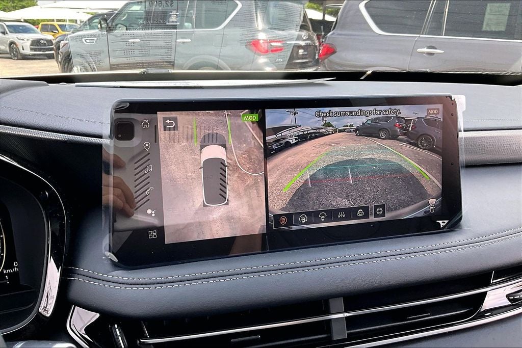 2026 INFINITI QX60 LUXE