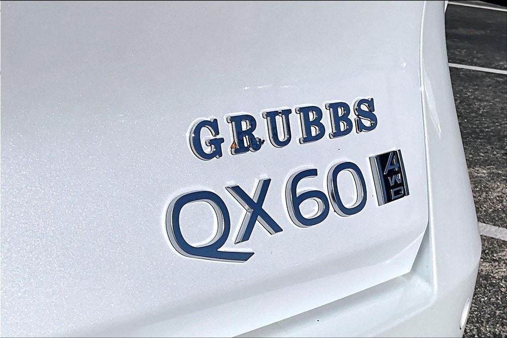 2026 INFINITI QX60 LUXE