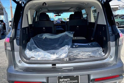 2026 INFINITI QX80 PURE
