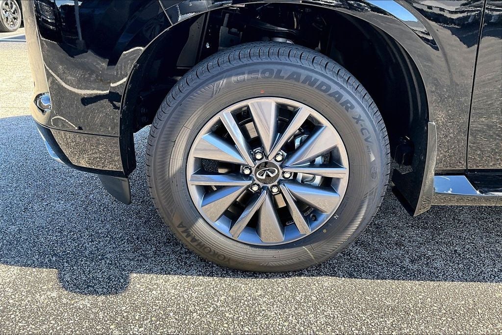 2026 INFINITI QX80 PURE