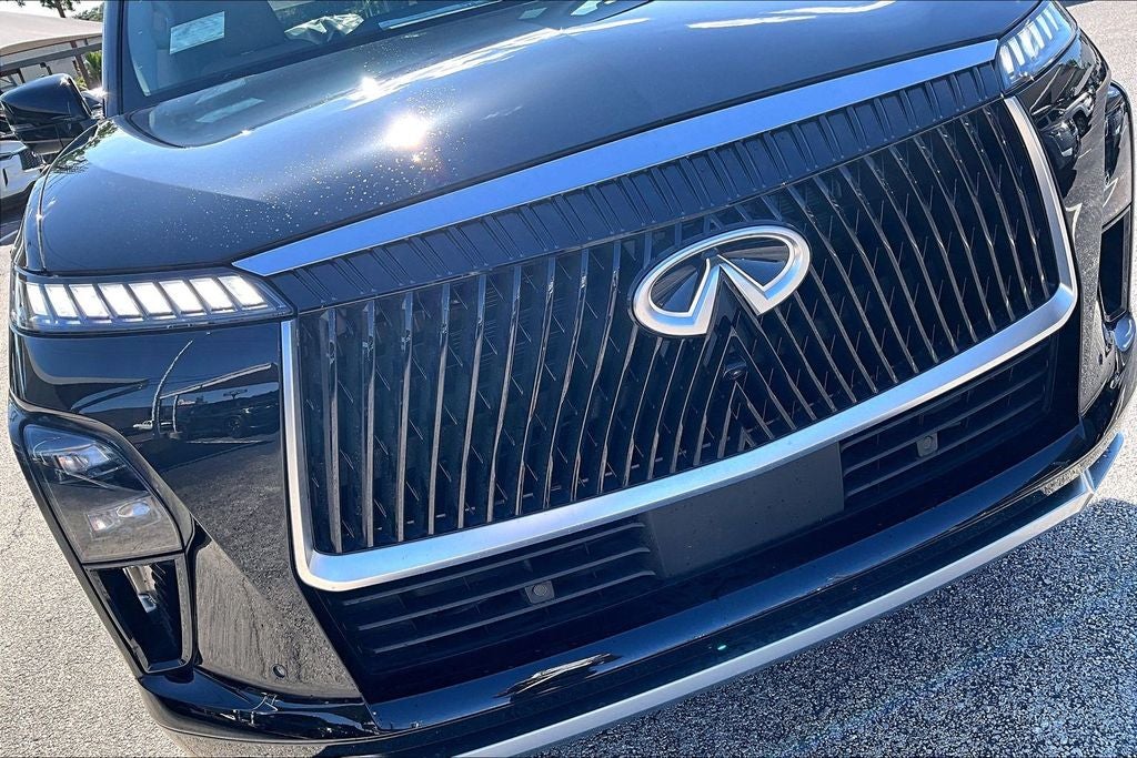 2026 INFINITI QX80 PURE