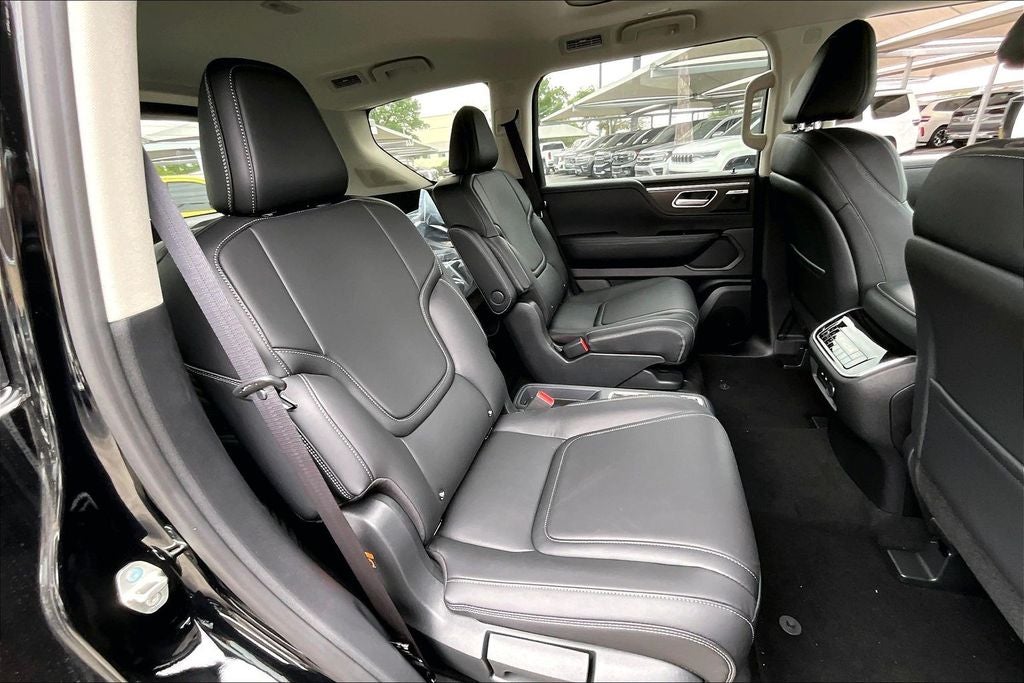 2026 INFINITI QX80 PURE