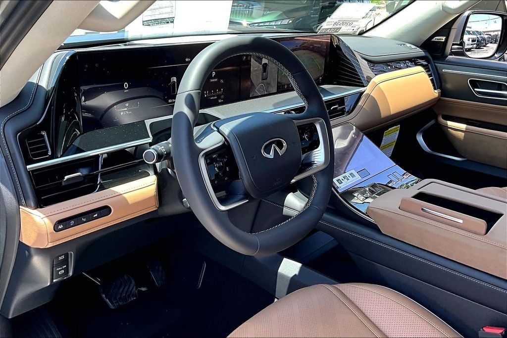 2027 INFINITI QX80 LUXE