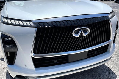 2027 INFINITI QX80 LUXE
