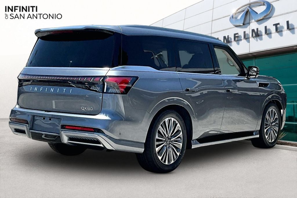 2027 INFINITI QX80 LUXE