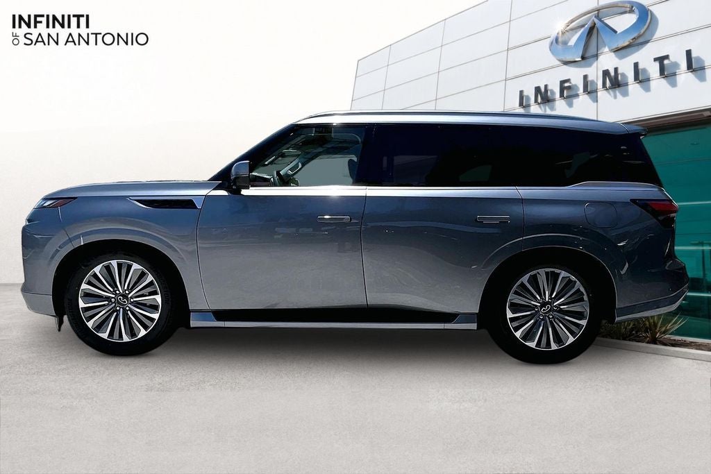 2027 INFINITI QX80 LUXE