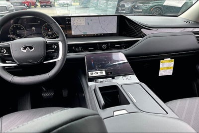2026 INFINITI QX80 LUXE