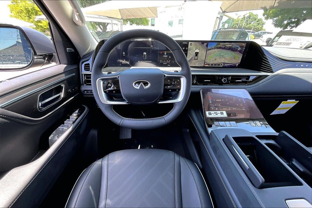 2027 INFINITI QX80 LUXE
