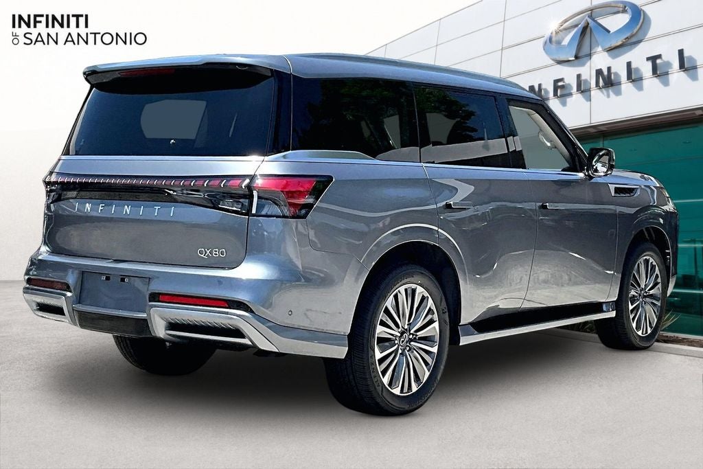 2027 INFINITI QX80 LUXE
