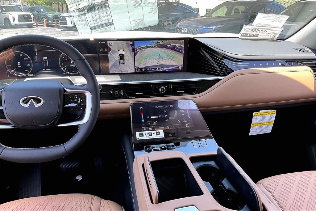 2027 INFINITI QX80 LUXE