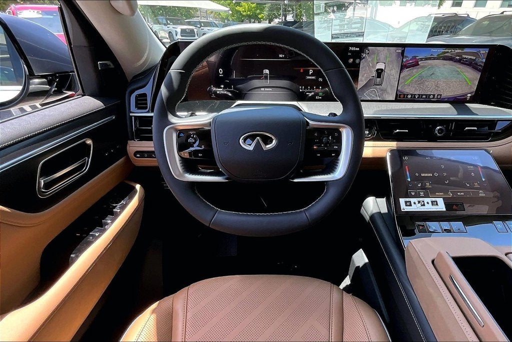 2027 INFINITI QX80 LUXE