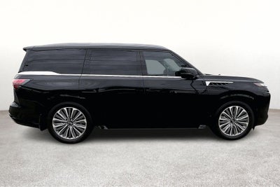 2026 INFINITI QX80 LUXE