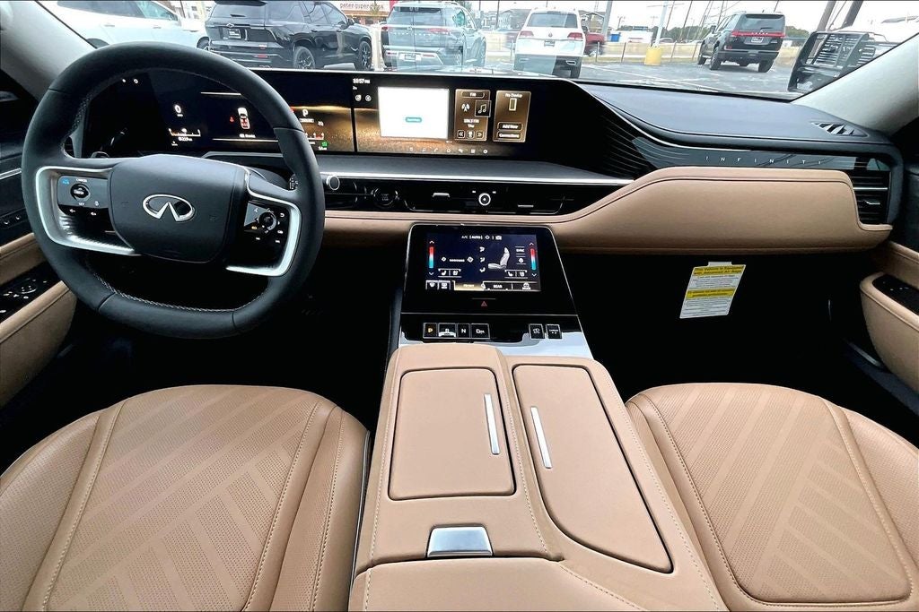 2026 INFINITI QX80 LUXE