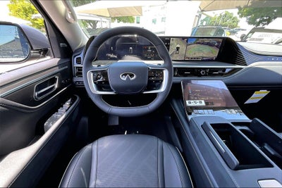 2027 INFINITI QX80 LUXE