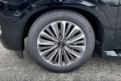 2026 INFINITI QX80 LUXE
