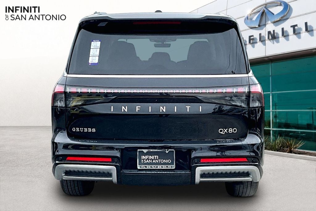 2026 INFINITI QX80 LUXE