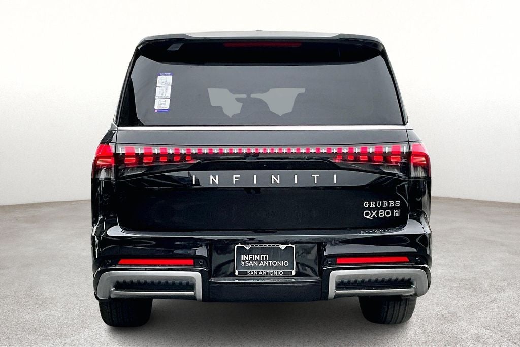 2026 INFINITI QX80 LUXE