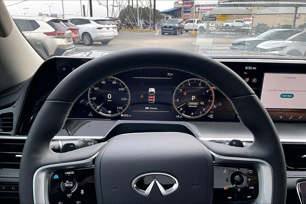 2026 INFINITI QX80 LUXE