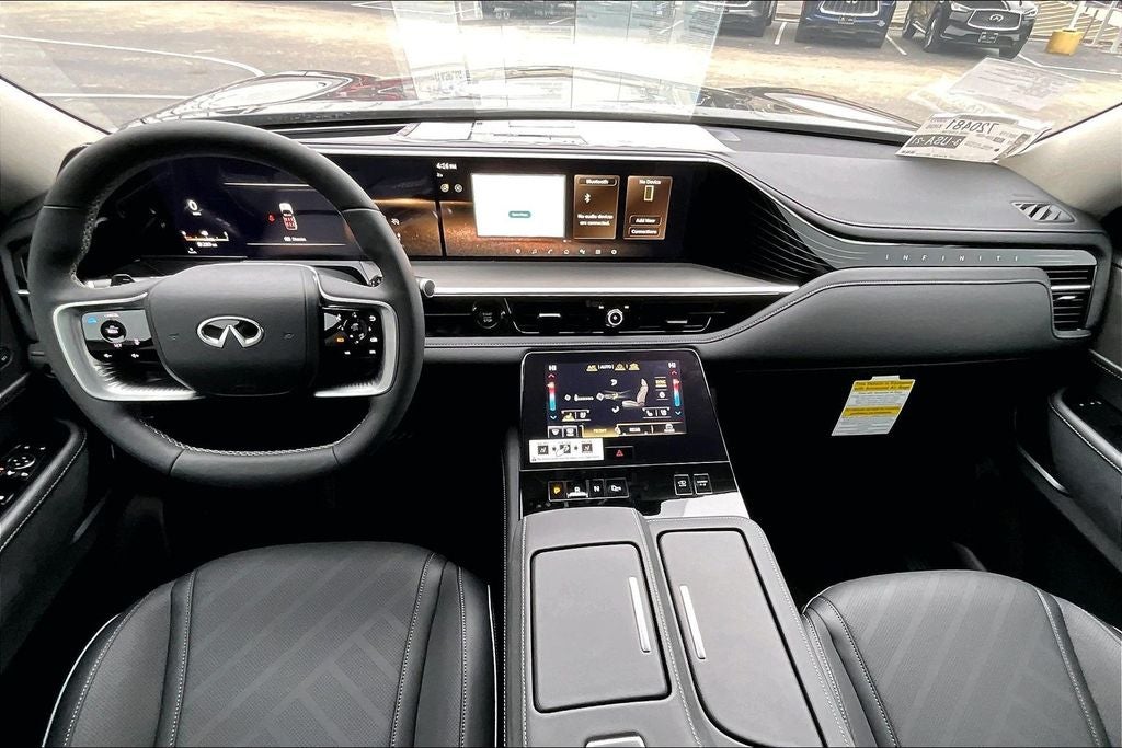 2026 INFINITI QX80 LUXE