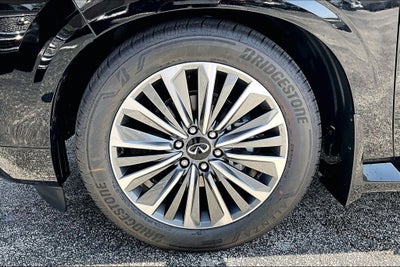 2027 INFINITI QX80 LUXE