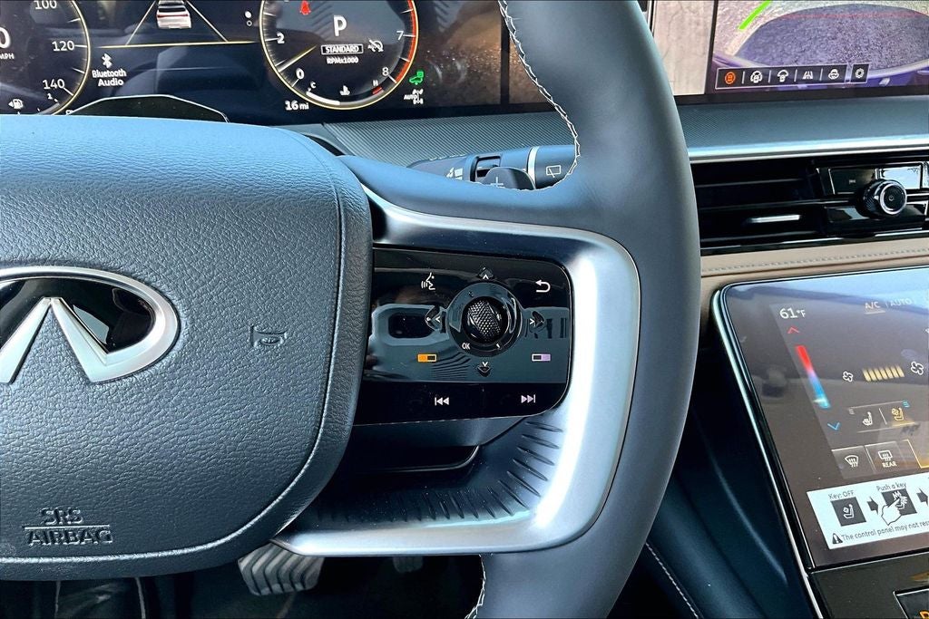 2027 INFINITI QX80 LUXE