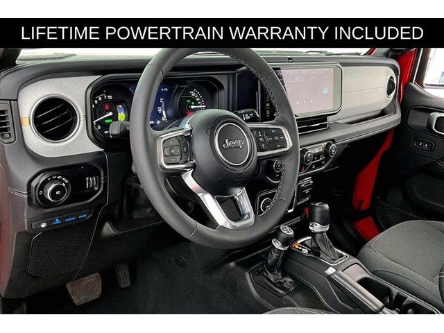 2025 Jeep Wrangler Sahara 4xe