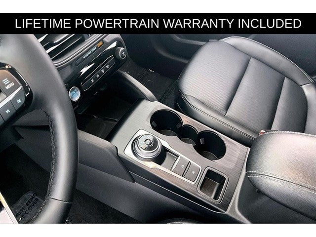 2025 Ford Escape Platinum