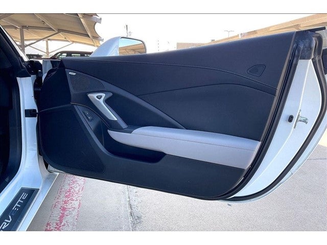 2016 Chevrolet Corvette Stingray 2LT