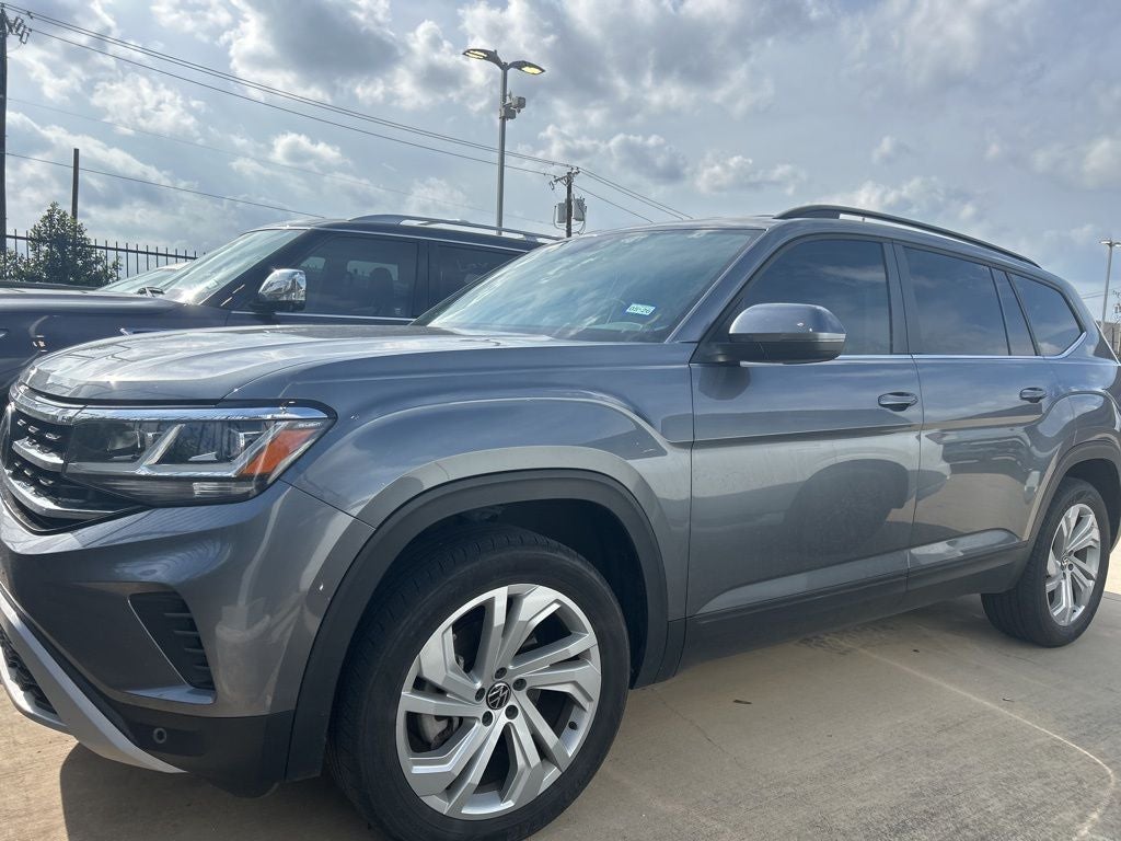 2022 Volkswagen Atlas 3.6L V6 SE w/Technology