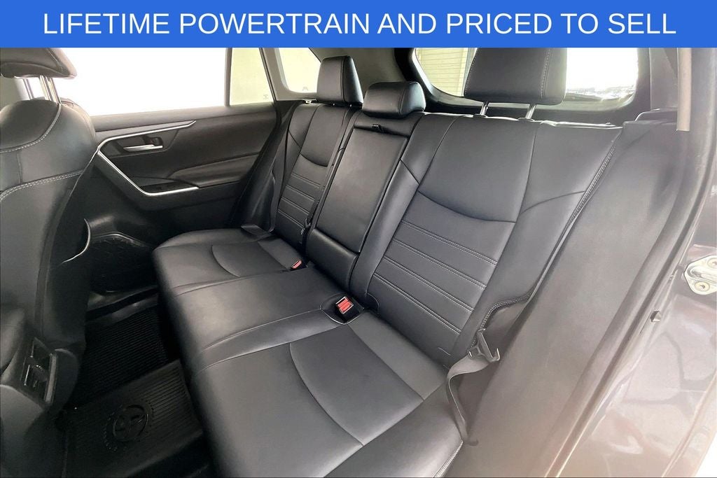 2019 Toyota RAV4 XLE Premium