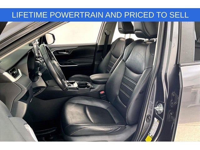 2019 Toyota RAV4 XLE Premium